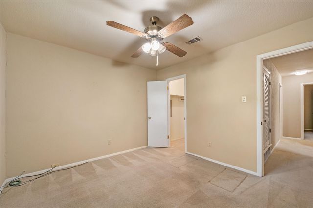 104 W Oak Valley Drive, Colleyville, TX 76034