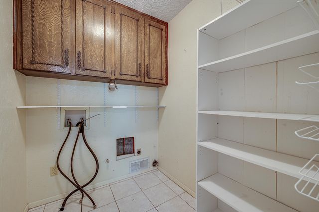 104 W Oak Valley Drive, Colleyville, TX 76034