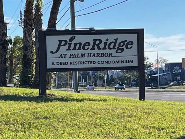 1725 PINE RIDGE WAY E C, Palm Harbor, FL 34684