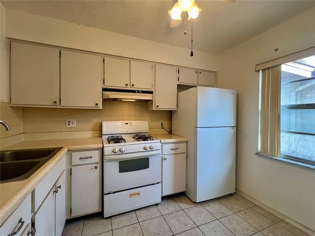 1410 ARROWHEAD CIRCLE W, Clearwater, FL 33759