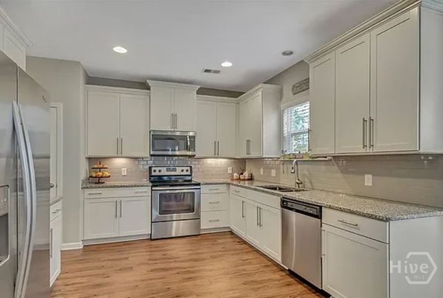 224 Willow Point Circle, Savannah, GA 31407