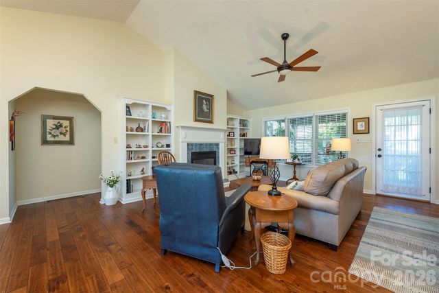 38 Eden Glen Road, Black Mountain, NC 28711
