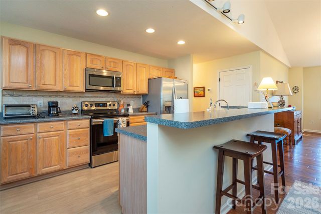 38 Eden Glen Road, Black Mountain, NC 28711