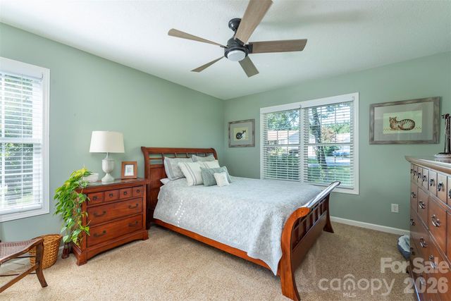 38 Eden Glen Road, Black Mountain, NC 28711