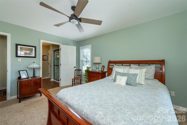 38 Eden Glen Road, Black Mountain, NC 28711