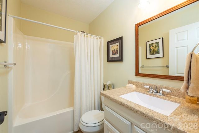 38 Eden Glen Road, Black Mountain, NC 28711