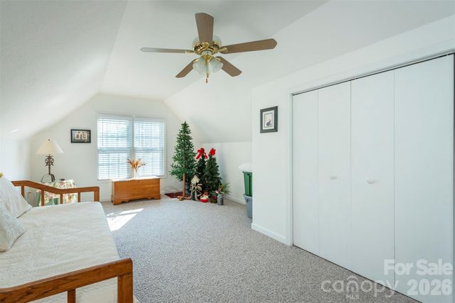 38 Eden Glen Road, Black Mountain, NC 28711