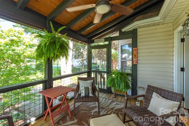 38 Eden Glen Road, Black Mountain, NC 28711