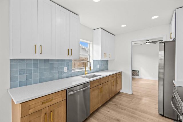 8844 SW 6th Street, Boca Raton, FL 33433