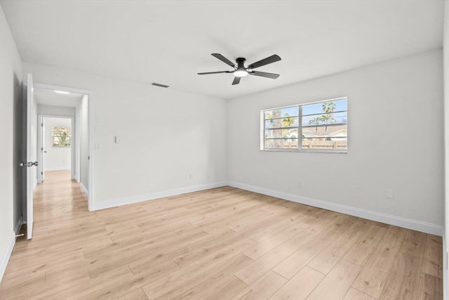 8844 SW 6th Street, Boca Raton, FL 33433