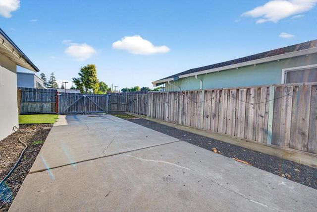 Almaden Road, San Jose, CA 95125