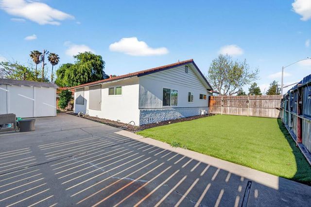 Almaden Road, San Jose, CA 95125