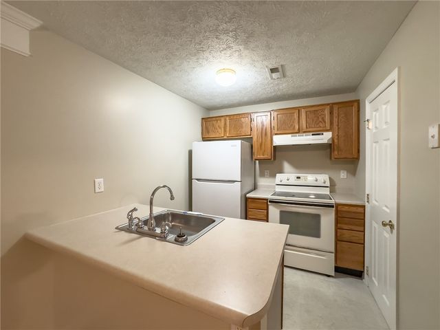 1309 Sandstone Dr, South Fayette, PA 15057