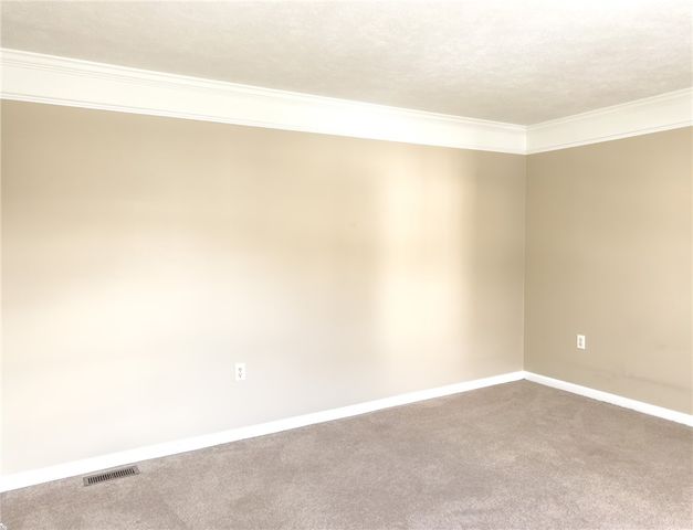 1309 Sandstone Dr, South Fayette, PA 15057