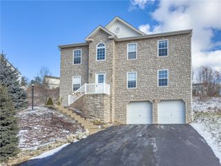 1309 Sandstone Dr, South Fayette, PA 15057