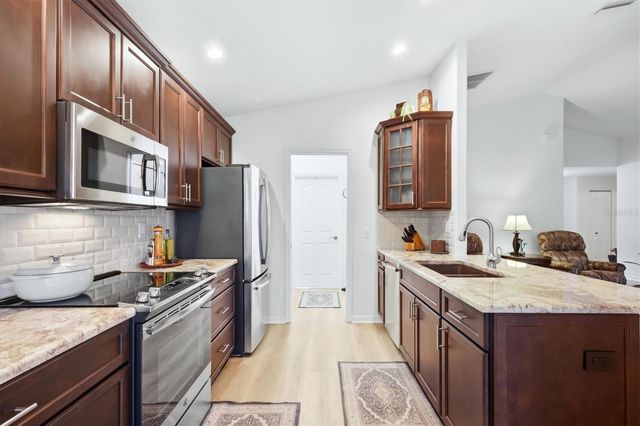 2714 FEIFFER CIRCLE, Sarasota, FL 34235