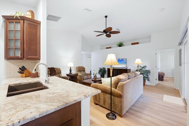 2714 FEIFFER CIRCLE, Sarasota, FL 34235