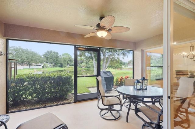 2714 FEIFFER CIRCLE, Sarasota, FL 34235
