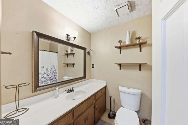 1984 Windburn Court, Snellville, GA 30078