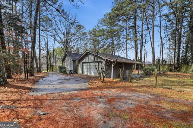 1984 Windburn Court, Snellville, GA 30078