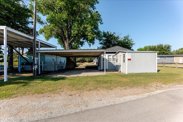 2334 Sanbar Road 22, Possum Kingdom Lake, TX 76449