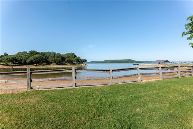2334 Sanbar Road 22, Possum Kingdom Lake, TX 76449