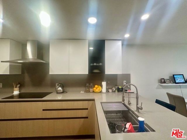 7217 Marina Pacifica Drive, Long Beach, CA 90803