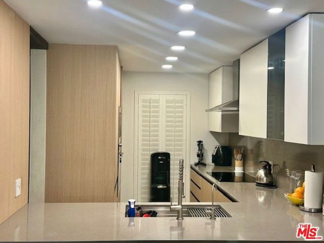 7217 Marina Pacifica Drive, Long Beach, CA 90803