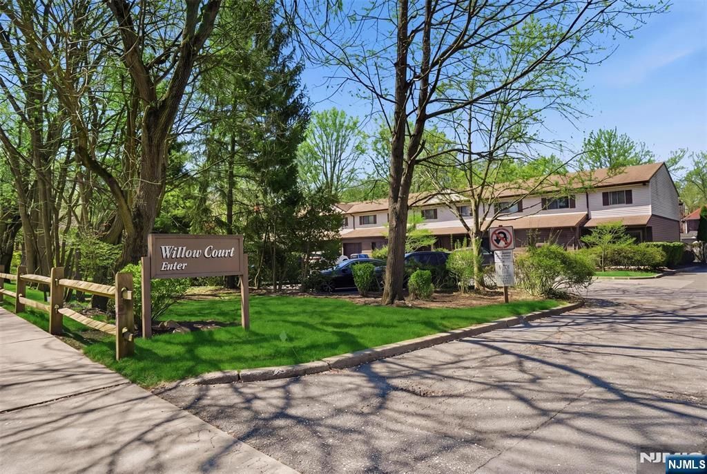 170 Knickerbocker Road, Englewood, NJ 07631