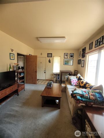 616 S Race Street, Port Angeles, WA 98362