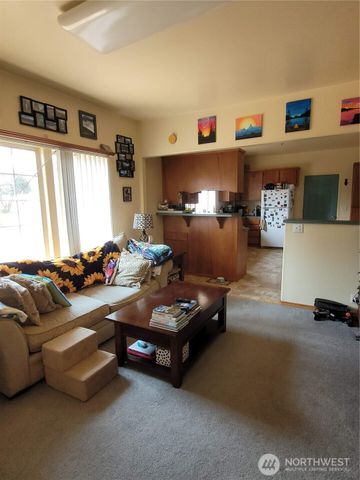 616 S Race Street, Port Angeles, WA 98362