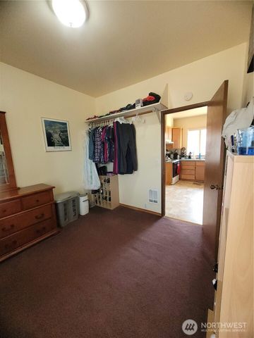 616 S Race Street, Port Angeles, WA 98362