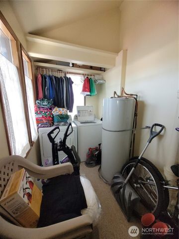 616 S Race Street, Port Angeles, WA 98362