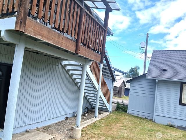616 S Race Street, Port Angeles, WA 98362