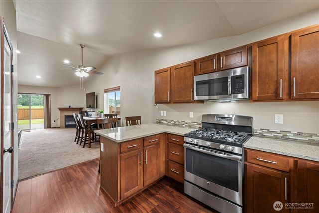 12213 58th Drive NE, Marysville, WA 98271