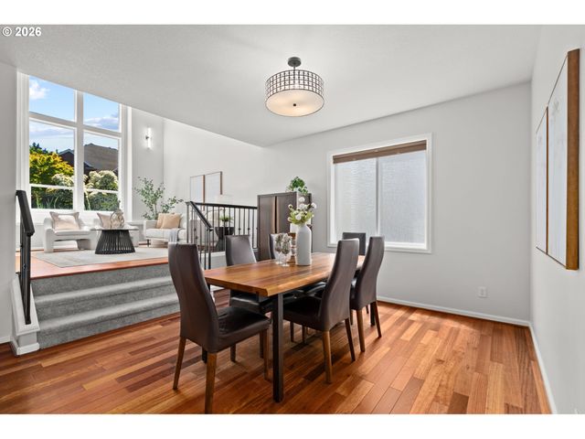18733 Sw MARKO Ln, Beaverton, OR 97007