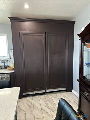 5716 Avenue C, Heidenheimer, TX 76501