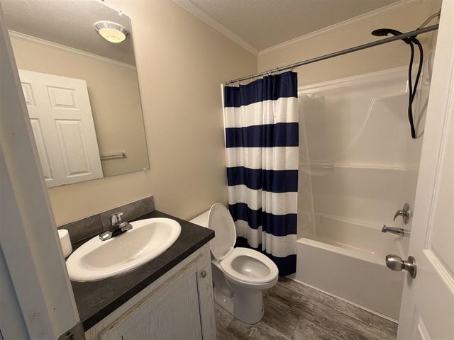 9020 4 Winds Lane, West Olive, MI 49460