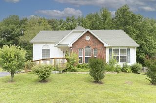 1036 Woodbrier Ln, Greenbrier, TN 37073