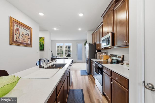 3469 CARNABY ST, Hyattsville, MD 20782