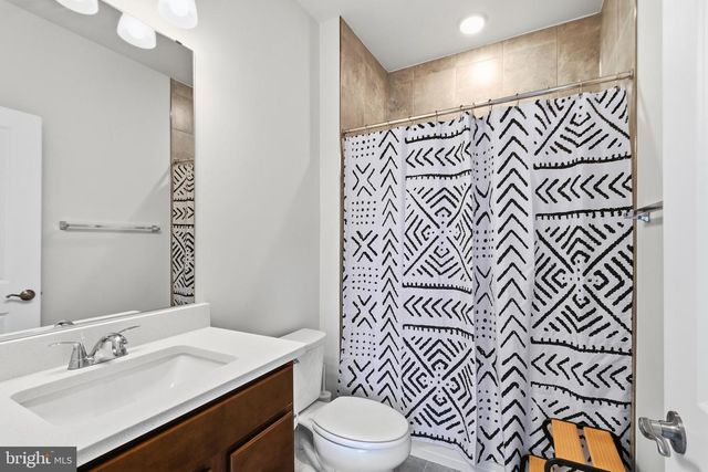 3469 CARNABY ST, Hyattsville, MD 20782