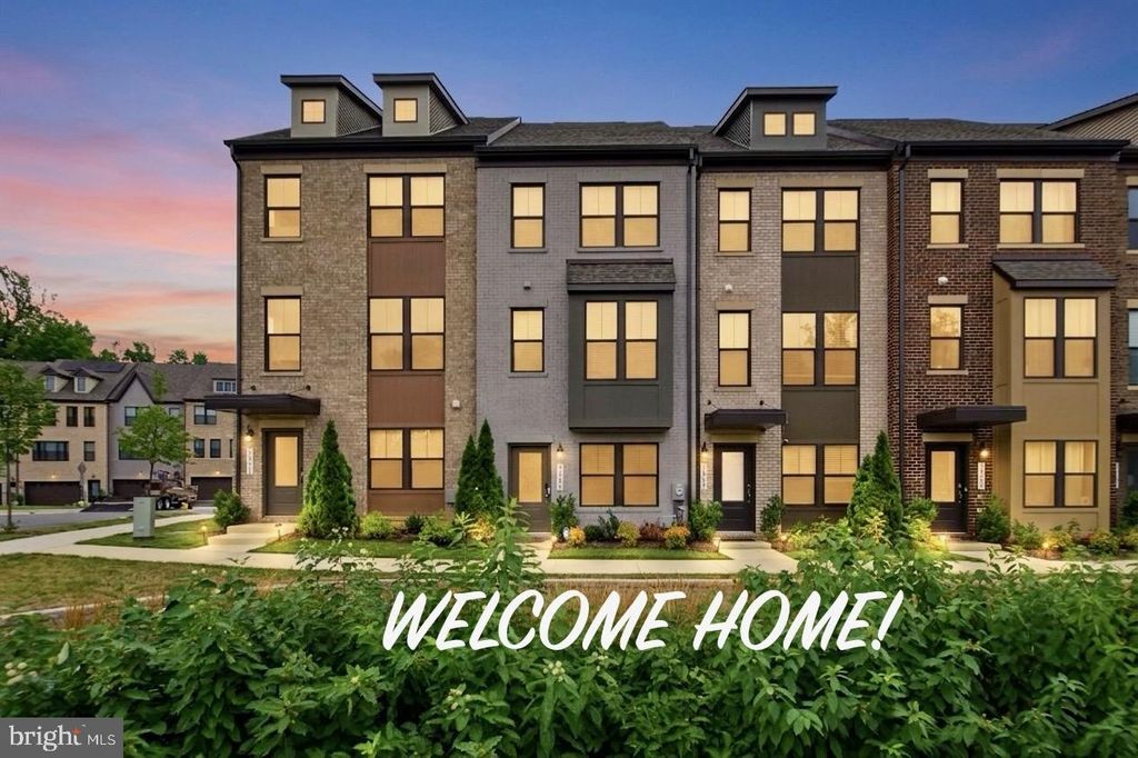 3469 CARNABY ST, Hyattsville, MD 20782