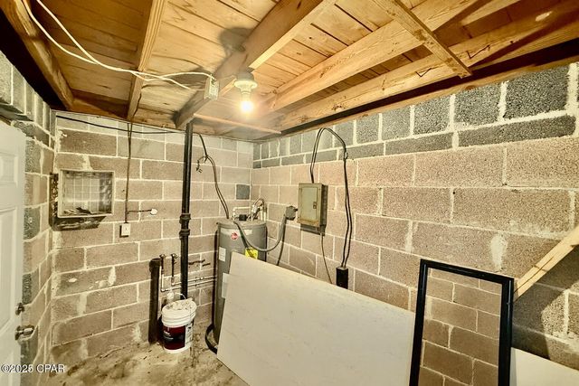 1305 Flower Drive, Panama City, FL 32401