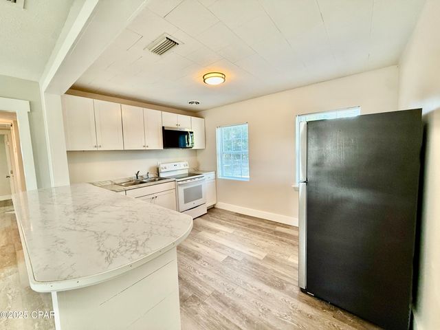 1305 Flower Drive, Panama City, FL 32401