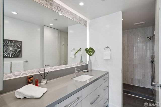 1 Daniel Burnham Court 912, San Francisco, CA 94109