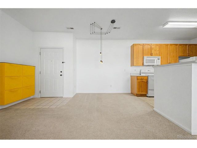 14323 E 1st Dr 302, Aurora, CO 80011