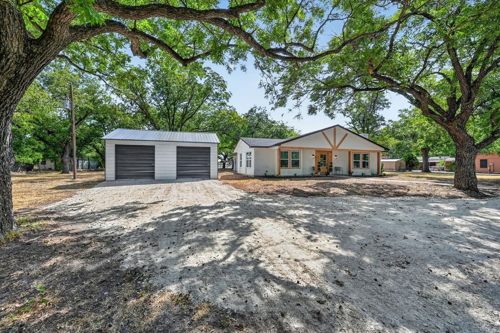4512 Cross Timber Road, Burleson, TX 76028 — photo 4