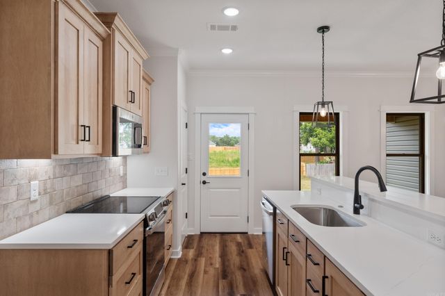 1005 N Red, Sheridan, AR 72150