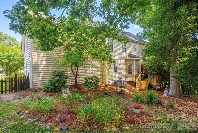 1228 Plantation Trail, Gastonia, NC 28056