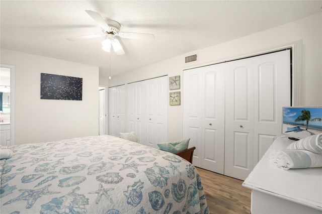 5673 MIDNIGHT PASS ROAD 201, Sarasota, FL 34242